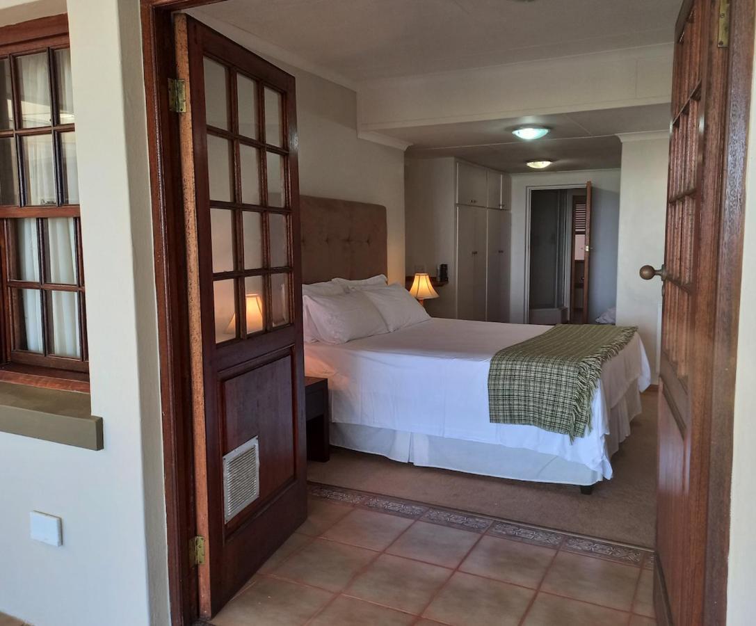 Kairos On The Lake, Swartvlei Lake, Sedgfield, Garden Route 세지필드 외부 사진